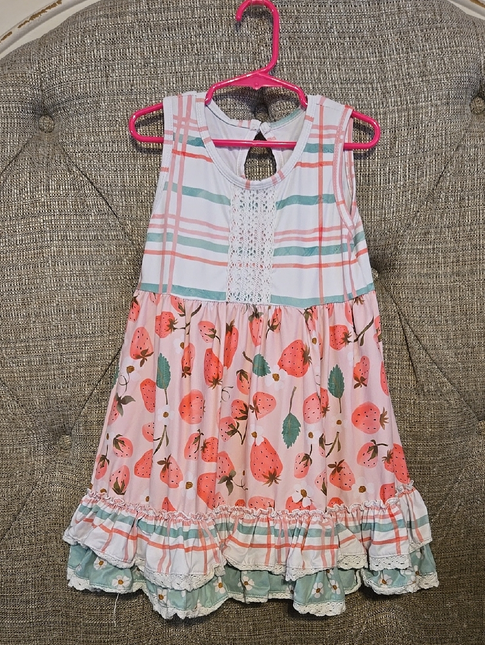 4t Girls Pink Strawberry Print Ruffle Dress